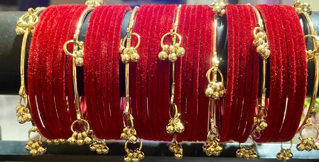 Red Meera Bangle Stone-Studded Set